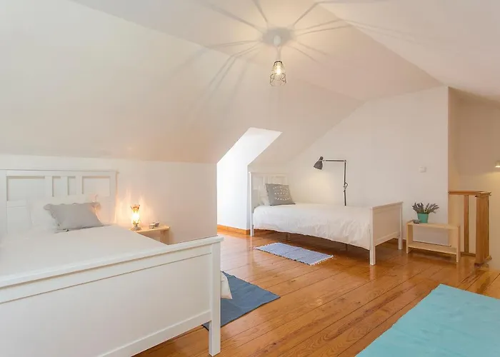 Spacious Alfama Duplex, By Timecooler *