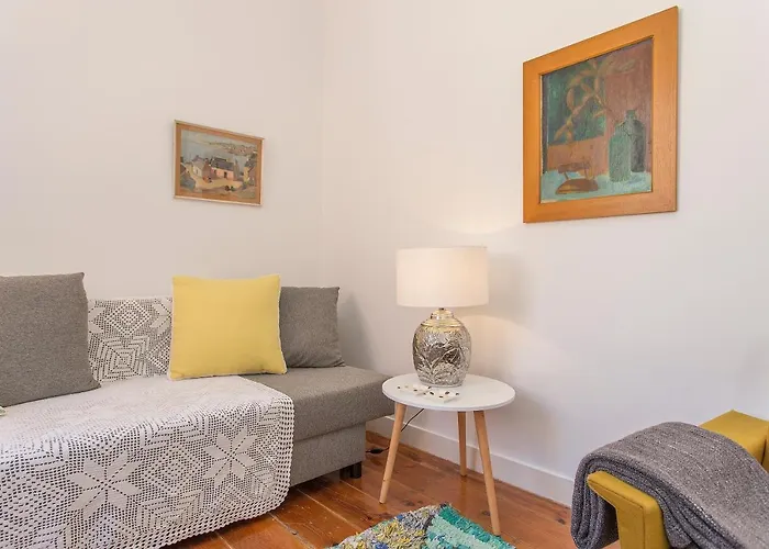 Apartment Spacious Alfama Duplex, By Timecooler *