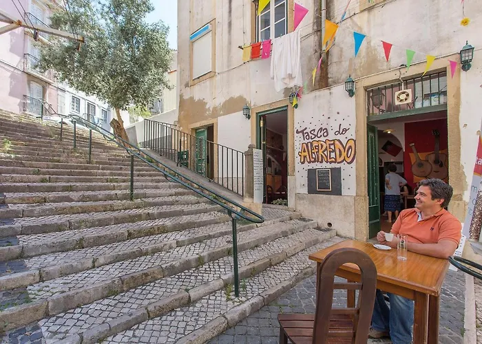Spacious Alfama Duplex, By Timecooler Lisboa