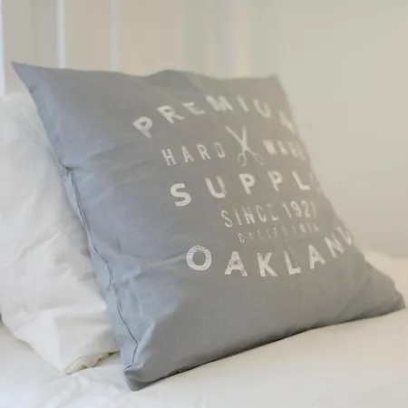 Spacious Alfama Duplex, By Timecooler *